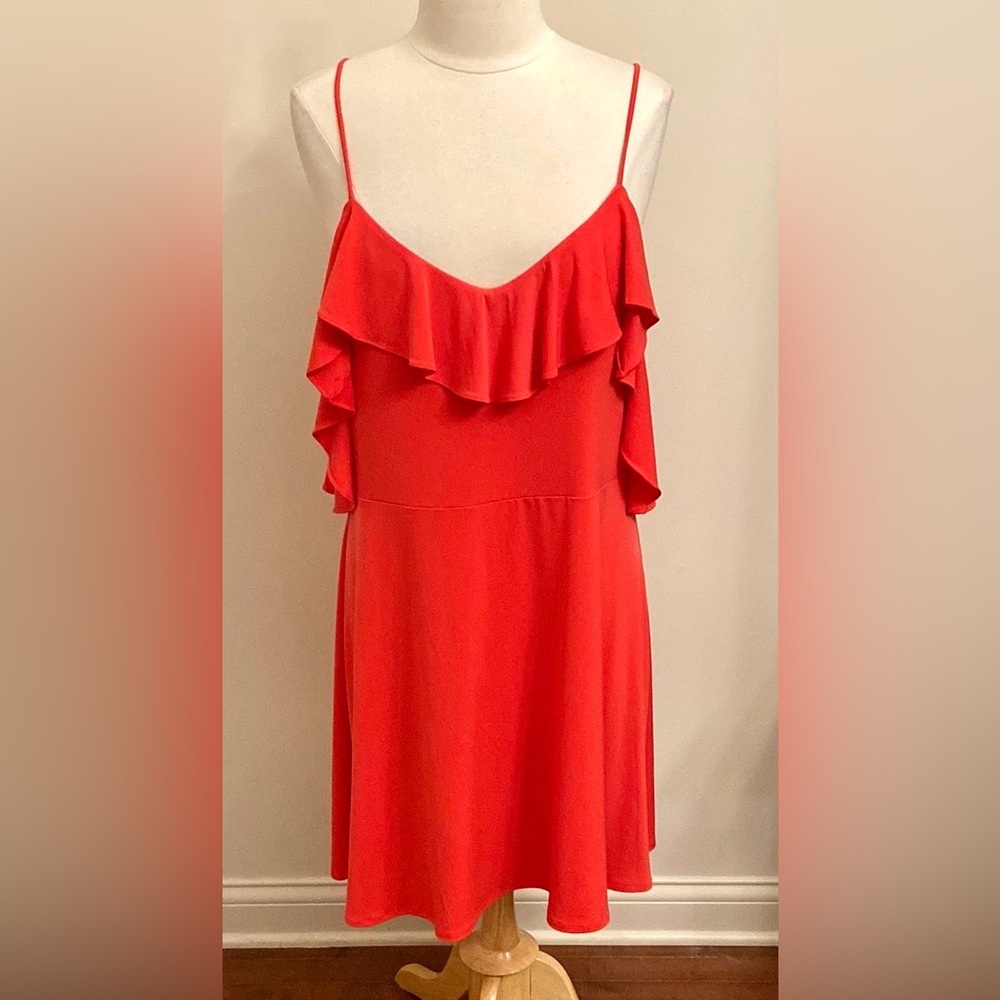 Express Red Orange XL Flirty Romantic Chic Feminine Ruffle Cold Shoulder Dress